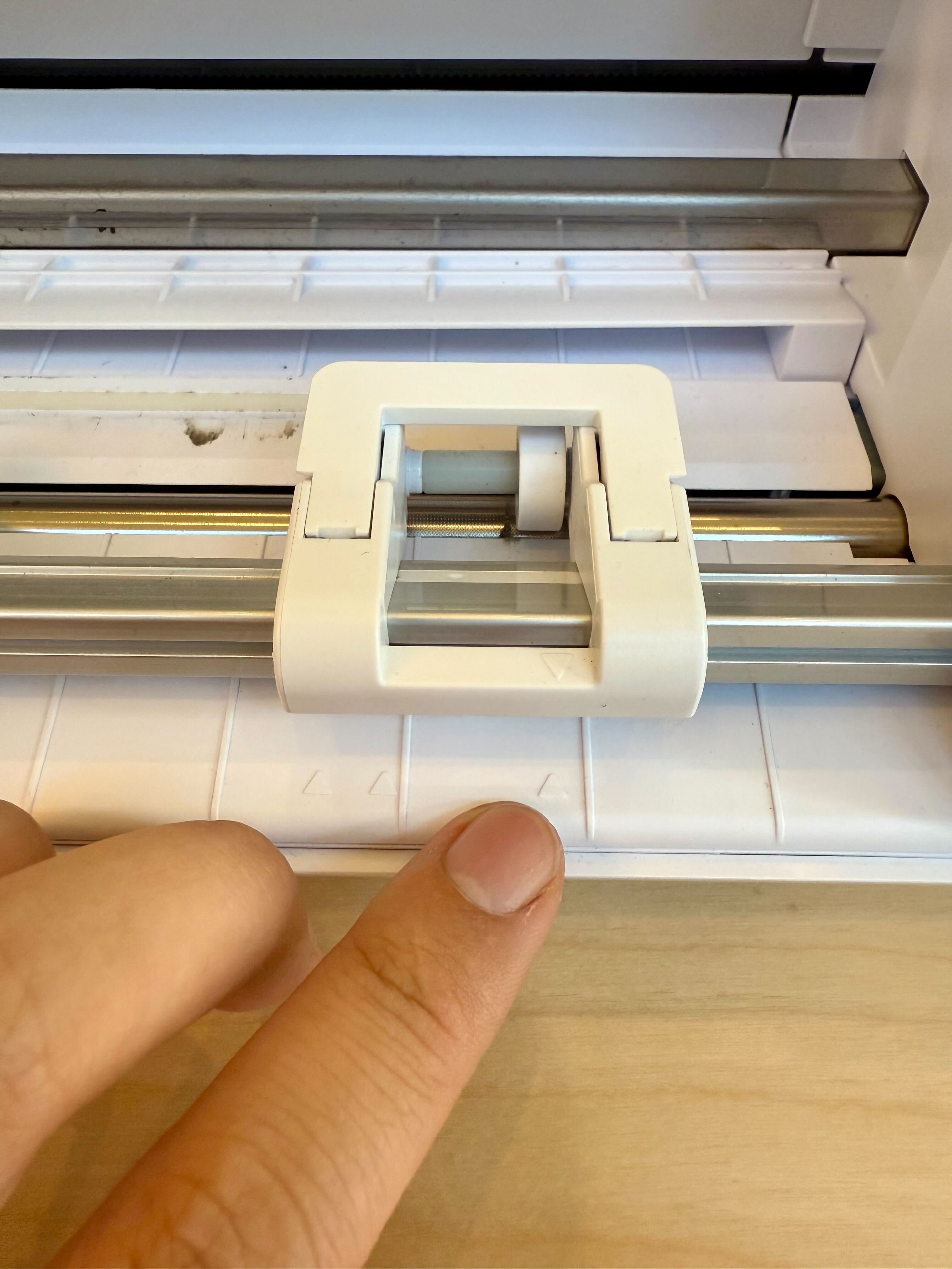 Pinch roller close up